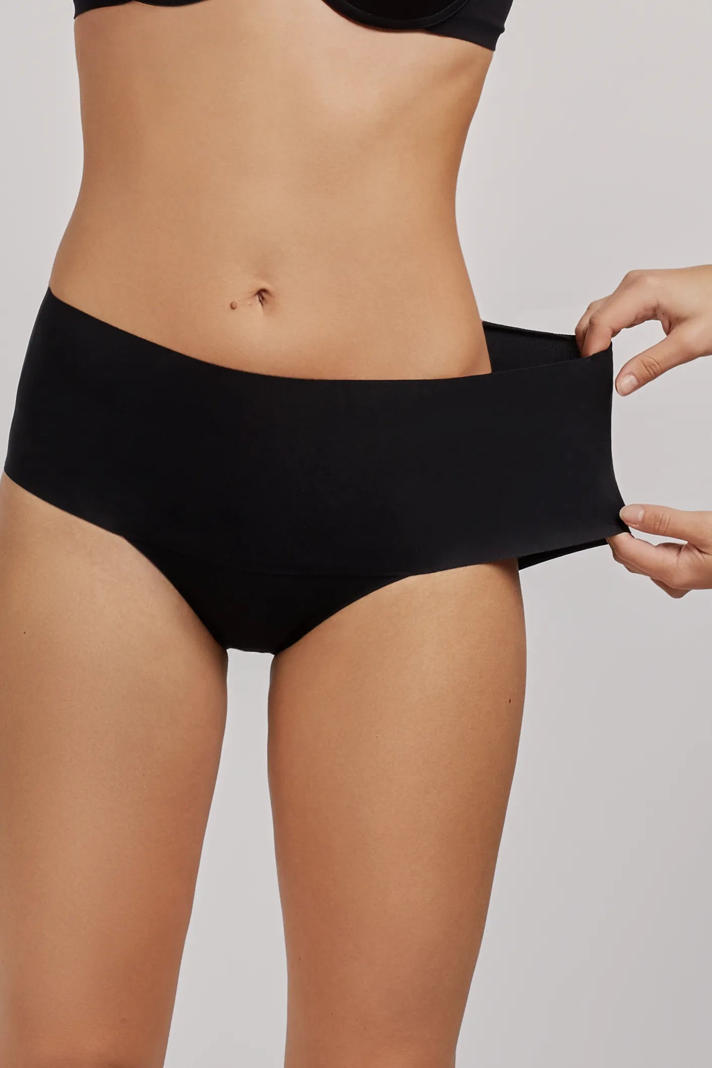 GISELA Slip a vita alta One Size Ref:1/0432