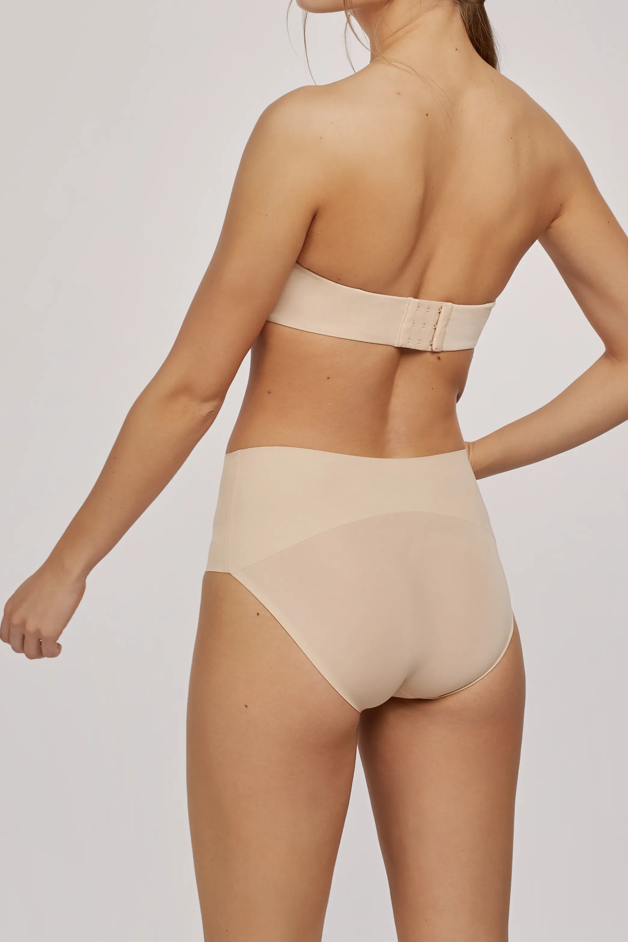 GISELA Slip a vita alta One Size Ref:1/0432
