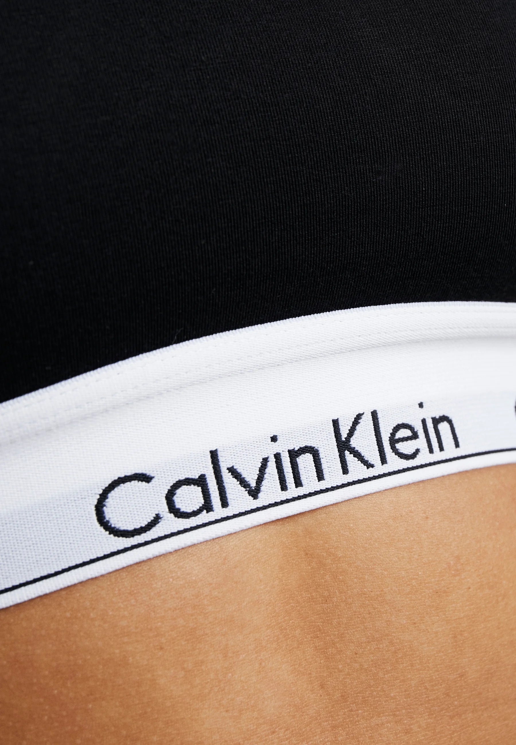 Calvin Klein Bralette SENZA COPPE Nero 001