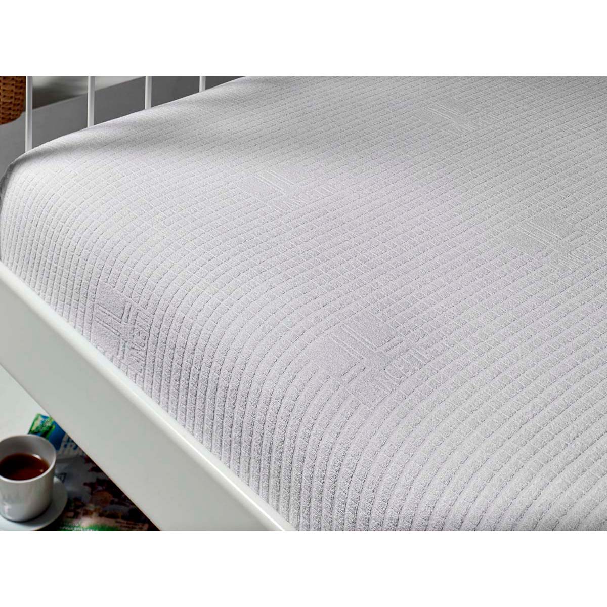 COPRIMATERASSO IN SPUGNA ELASTICA CON ANGOLI ELASTICI_2
